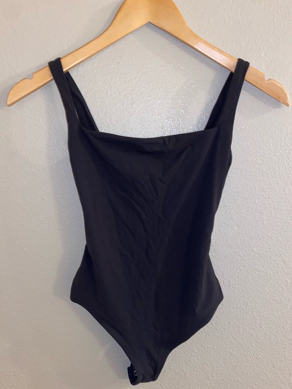 NWT SKIMS Essential Crew Neck Long Sleeve Bodysuit Onyx Black Size XS